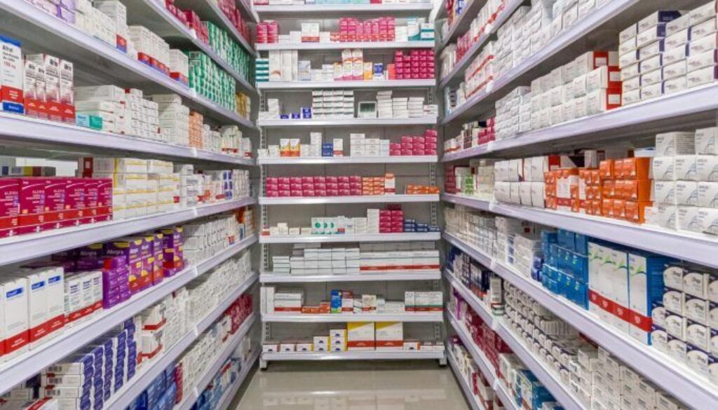 Lékárenský sortiment a farmaceutické produkty